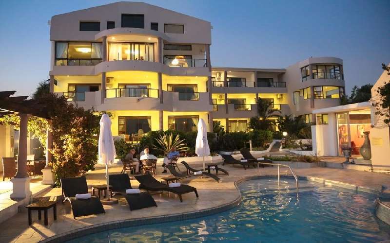 misty-waves-hotel-11