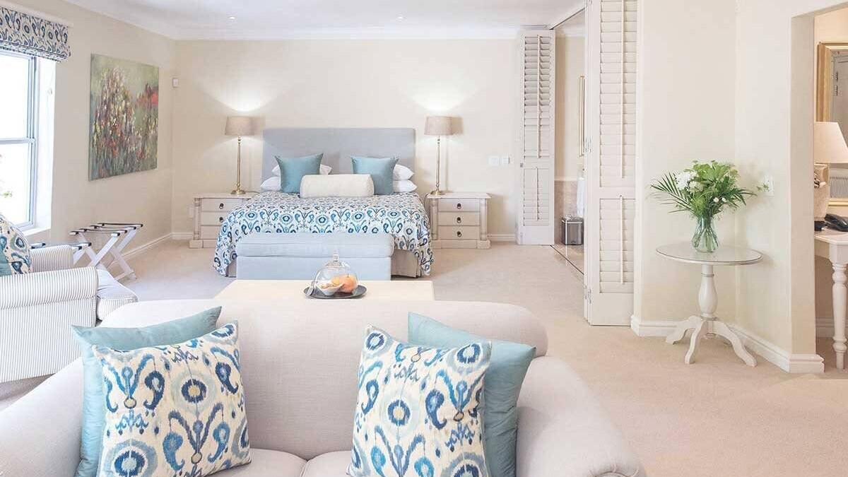 Constantia-elegant-suite-Image