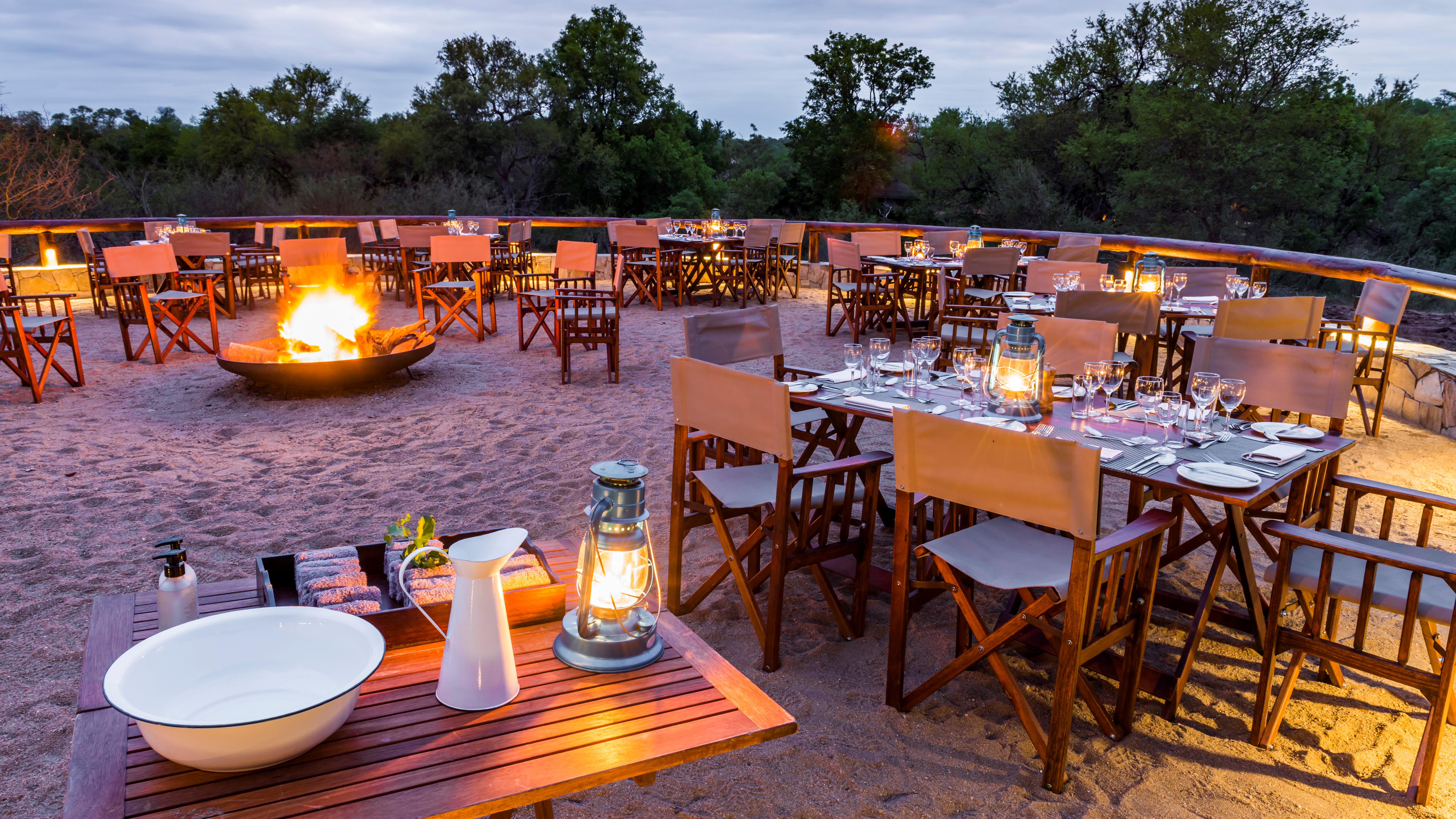 MakalaliMainLodge-89