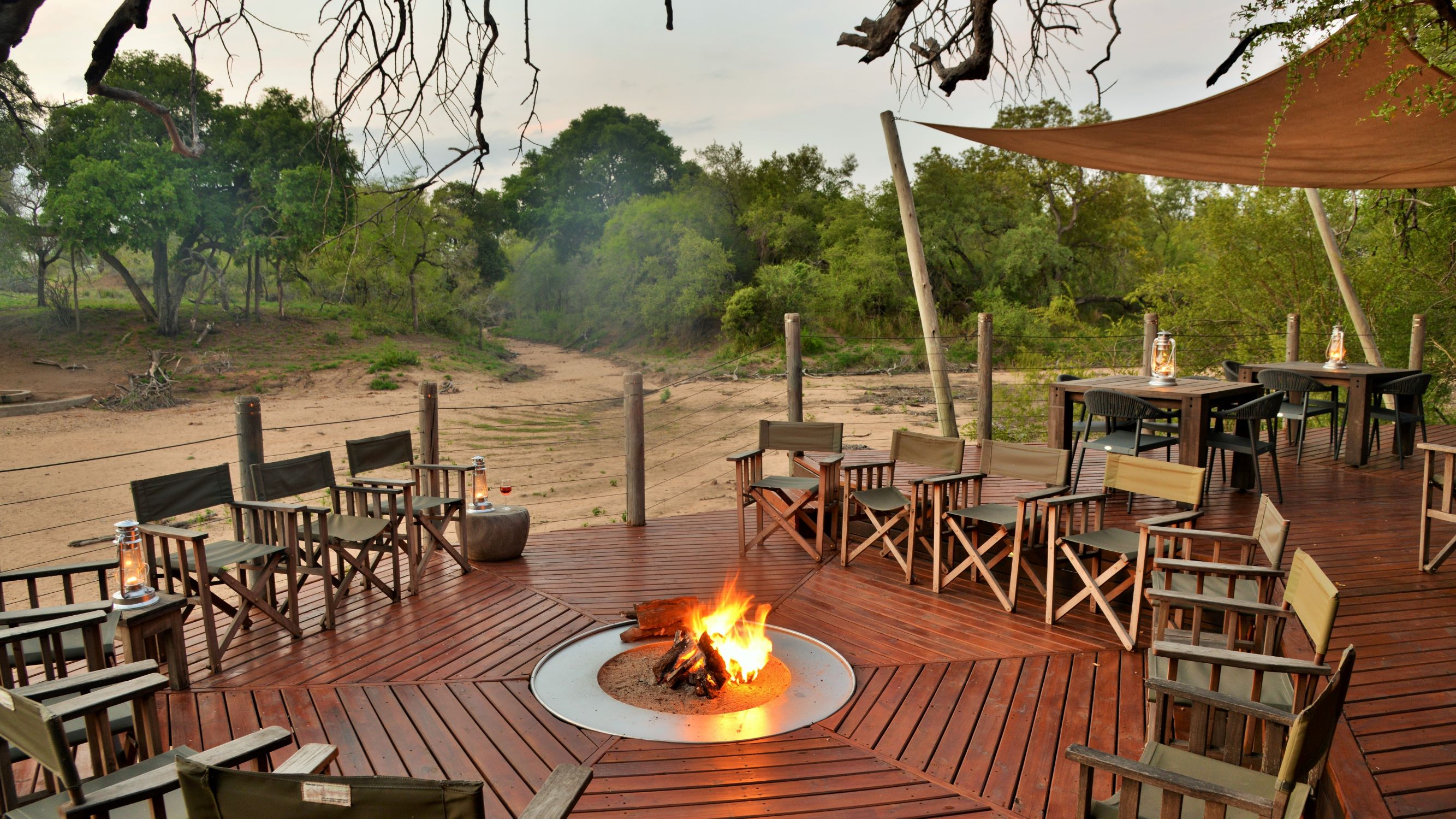 Rhino Post Safari Lodge - HR - Boma Area