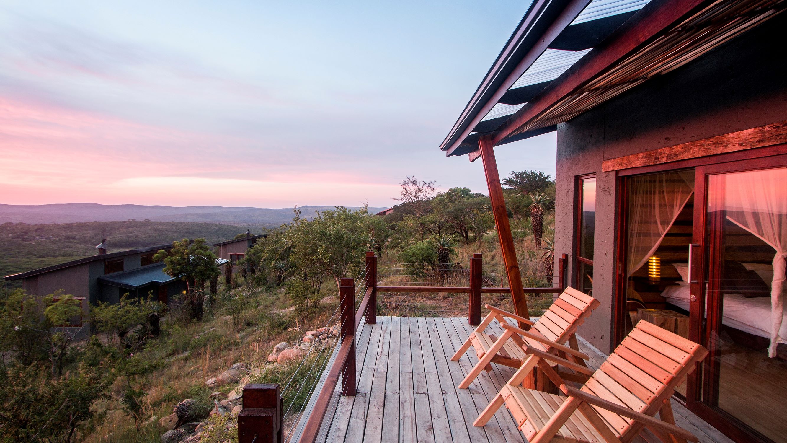 Rhino Ridge Safari Lodge Deck