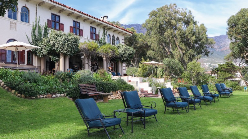 camps-bay-retreat-signature