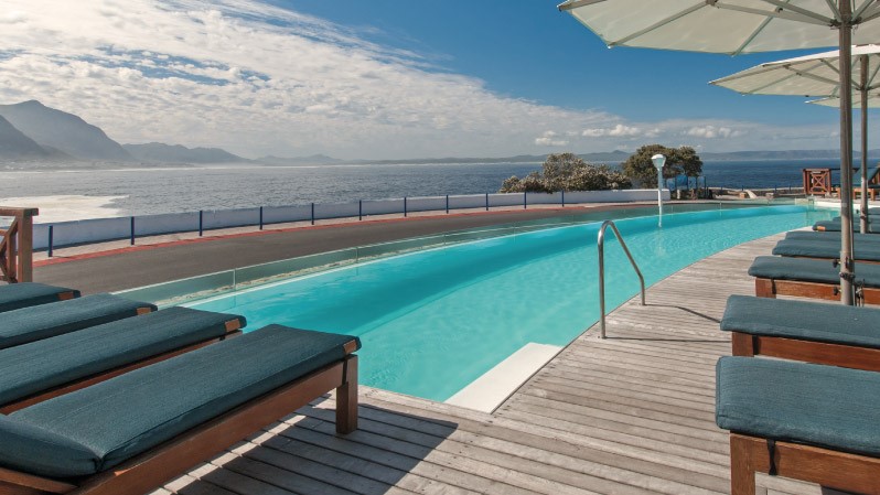 harbour-house-hotel-facilities-pool-1