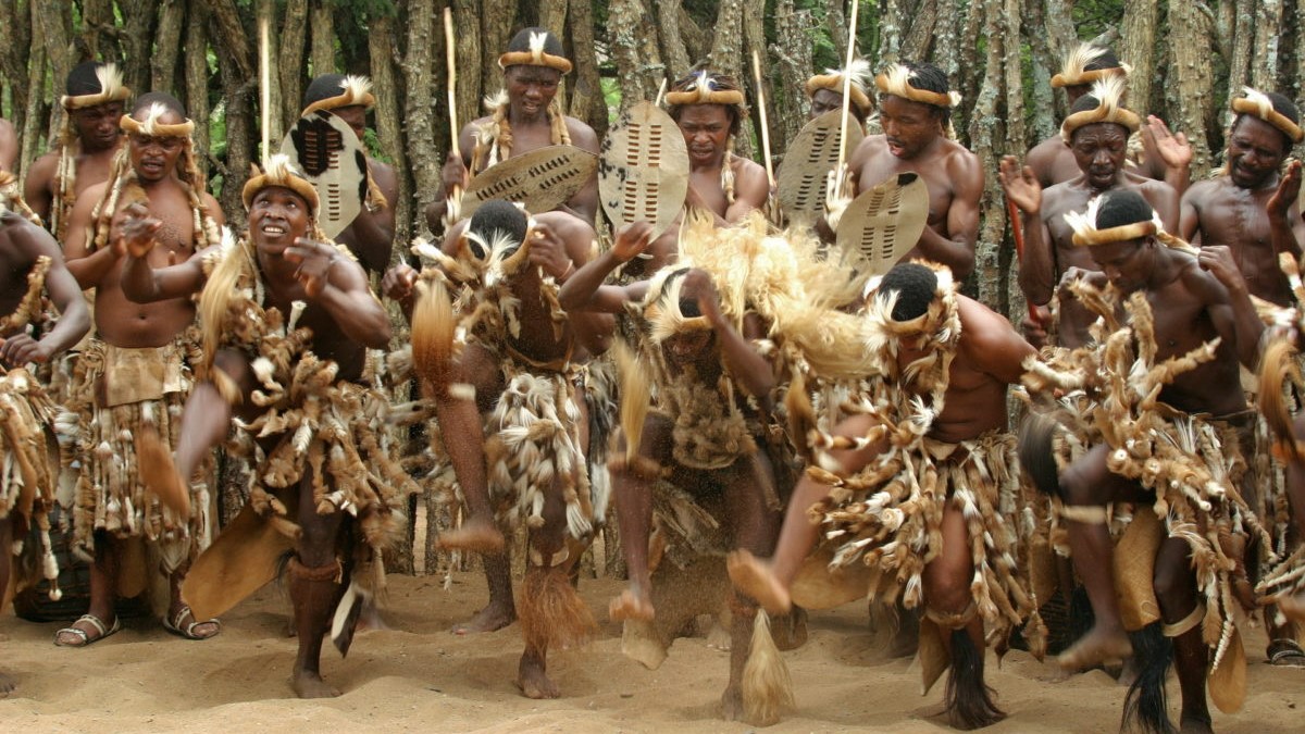 Thanda Zulu Dancers 3