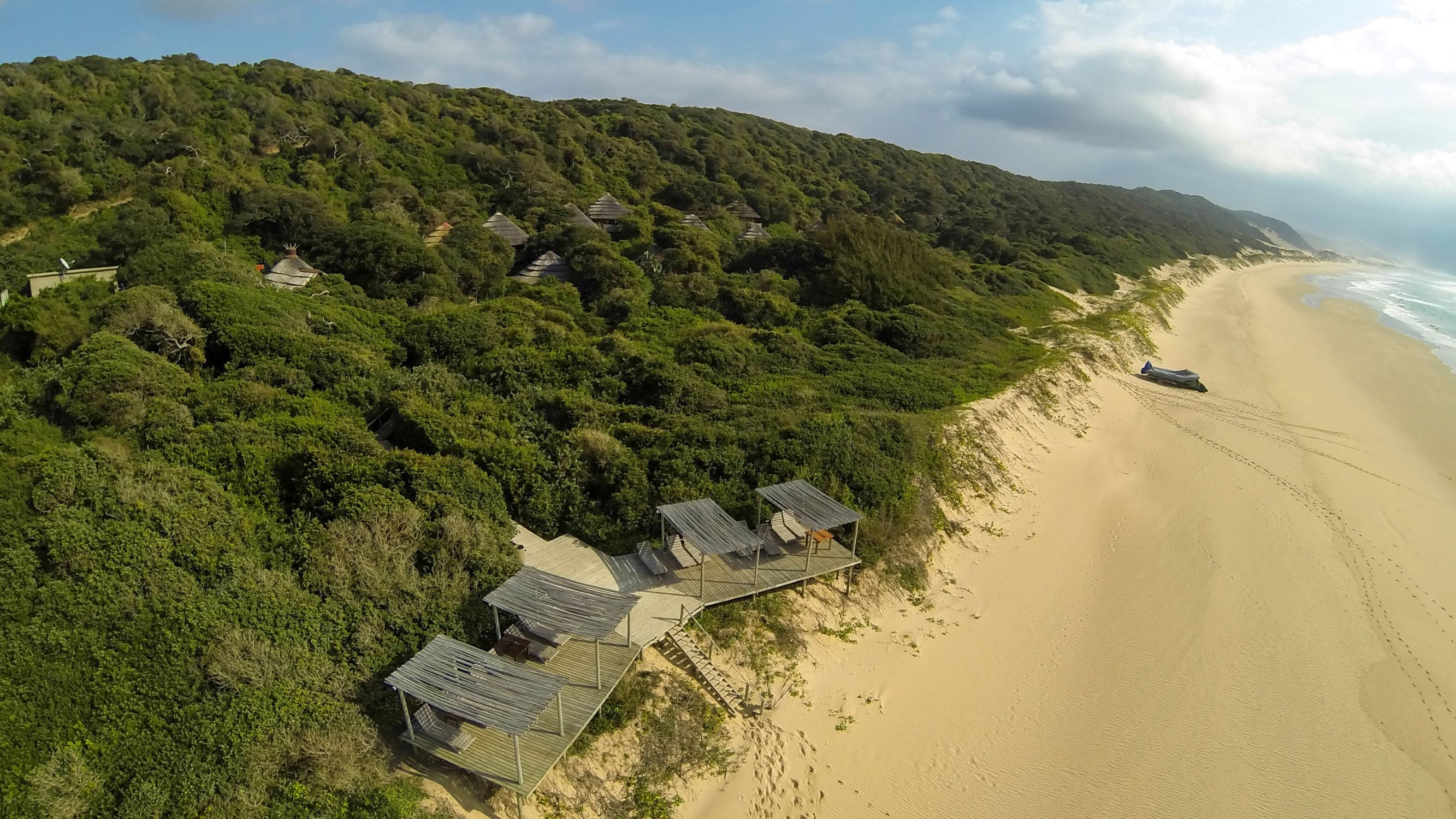 Thonga Beach Lodge Aerial Lodge And Beach